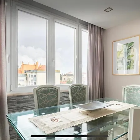 Accommodatie bij particulieren Confortavel Em Partilhado Por Outros Amadora